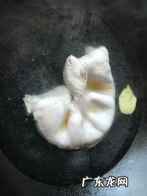 煲猪肚鸡要煲多久,猪肚多长时间能熟