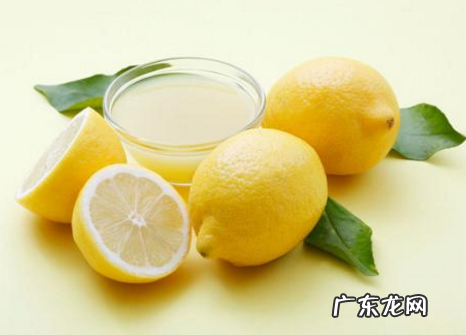 白色衣服泛黄如何清洗,白色衣服泛黄了怎么洗白