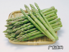 芦笋头上的花能吃,芦笋前面的花能吃