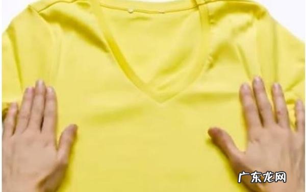 笔印子画在衣服上怎么洗,铅笔画在衣服上用什么可以擦干净