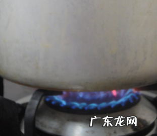 燕窝用温水泡多久,燕窝可以用温水泡发