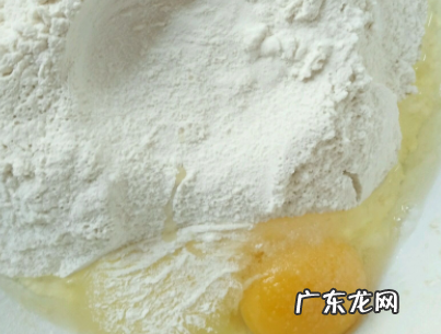 和面放碱起什么作用,面条有碱还是无碱好