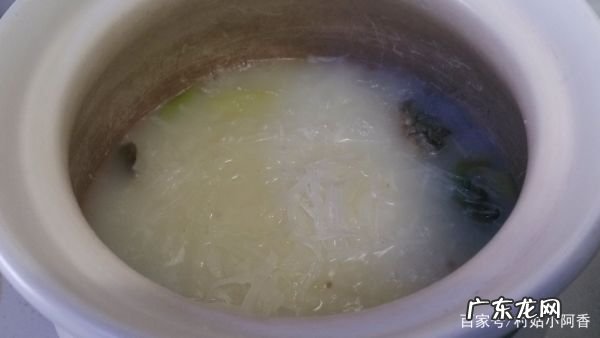 鲫鱼汤怎么去腥味,做鲫鱼汤的时候料酒什么时候放