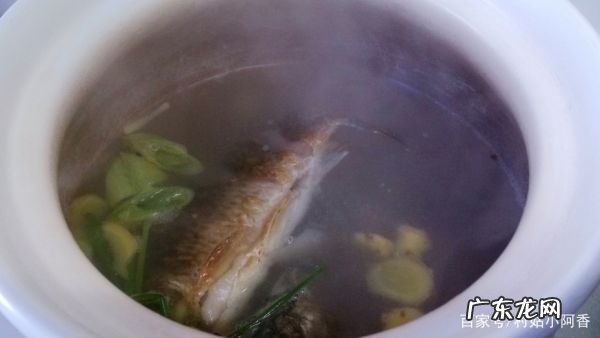 鲫鱼汤怎么去腥味,做鲫鱼汤的时候料酒什么时候放