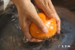 柿子怎么泡才好吃,柿子怎么泡更甜更脆短时间就能吃间