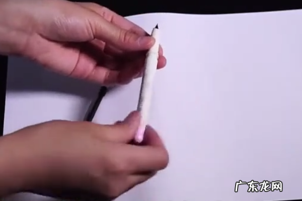 新买的钢笔怎么换墨囊,新买的钢笔怎么装墨囊