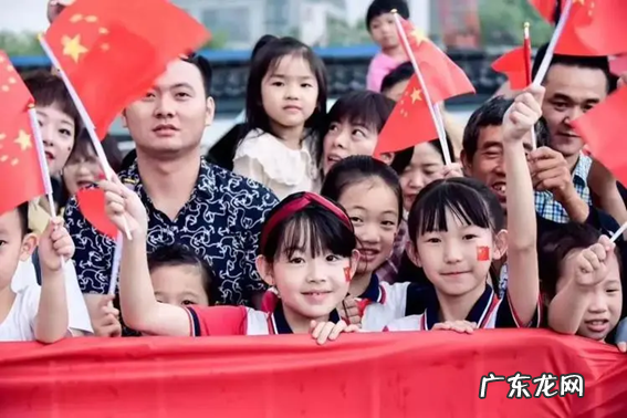 关于青春国家的句子,青年与国家的名言警句