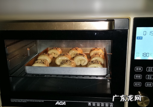 黄油替换玉米油的比例,烘焙玉米油可以用什么代替黄油