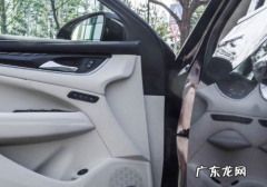 君越锁车后为什么顶灯一直亮,君越锁车后为什么顶灯一直亮着