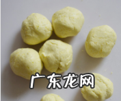 小麦粉可以做南瓜饼,高筋小麦粉可以做南瓜饼