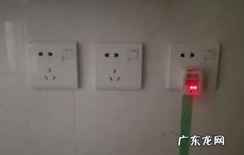插板没电怎么解决,墙壁插座突然不通电怎么办