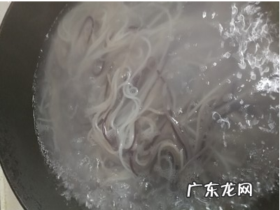 五谷鱼粉做法 教你做出美味佳肴,五谷鱼粉汤底配方