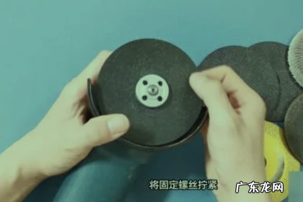 角磨机切割片卸不下来怎么办,角磨机切割片断了卸不下来怎么办