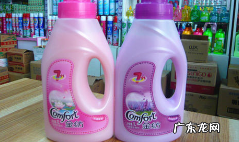 金纺泡过的衣服要清水洗,使用金纺衣物护理剂泡过的衣服不用再漂洗