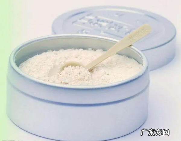 吃蛋白粉有什么作用,蛋白粉有什么功效和作用禁忌