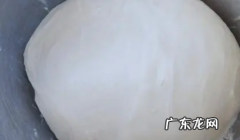 烙葱饼的家常做法,葱花烙饼的做法家常做法