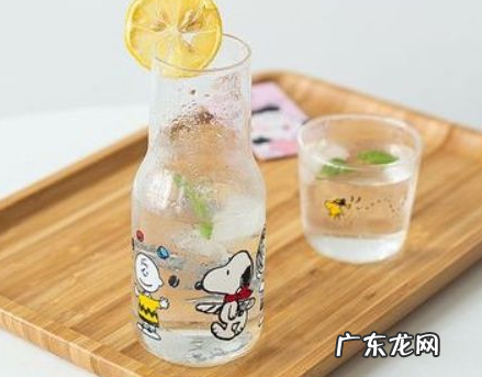 高硼硅玻璃的水杯耐高温,高硼硅玻璃杯的优缺点