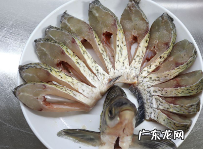 孔雀开屏鱼怎么切,鱼怎么做孔雀开屏