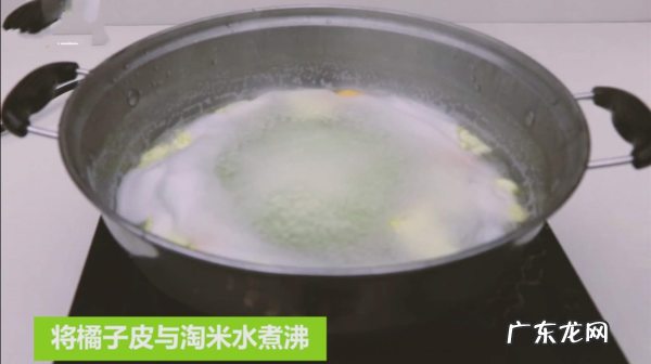 灰色卫衣发黄怎么去除,灰色卫衣出现多处黄色污渍怎么洗净