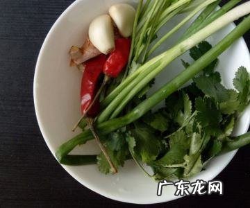 凉皮调料水的做法,正宗凉皮调料汁最详细配方