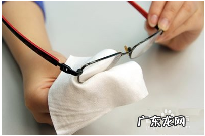 怎么样洗眼镜不会花,眼镜怎么清洗