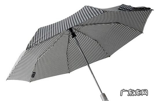 雨伞黑胶和无胶有什么区别,雨伞黑胶和无黑胶的区别