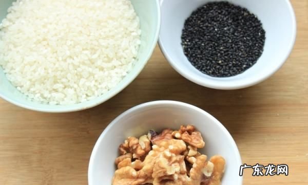 黑芝麻怎么煮粥,黑芝麻煮稀饭的功效与作用