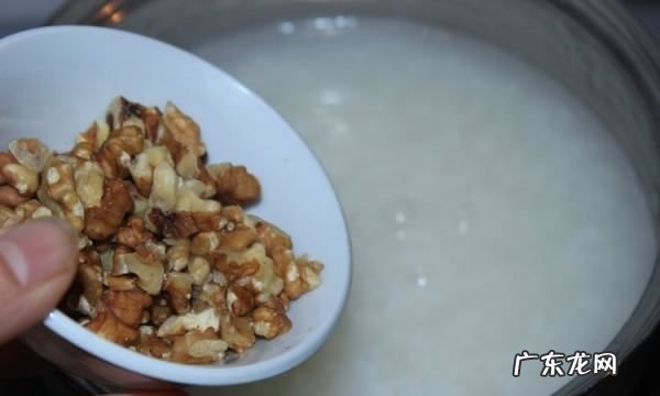 黑芝麻怎么煮粥,黑芝麻煮稀饭的功效与作用