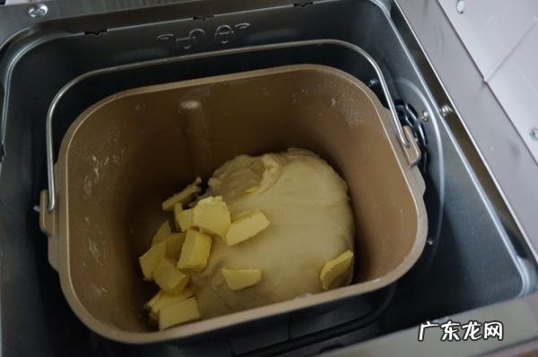 面包发酵时间一般多久,面包发酵需要多长时间最好