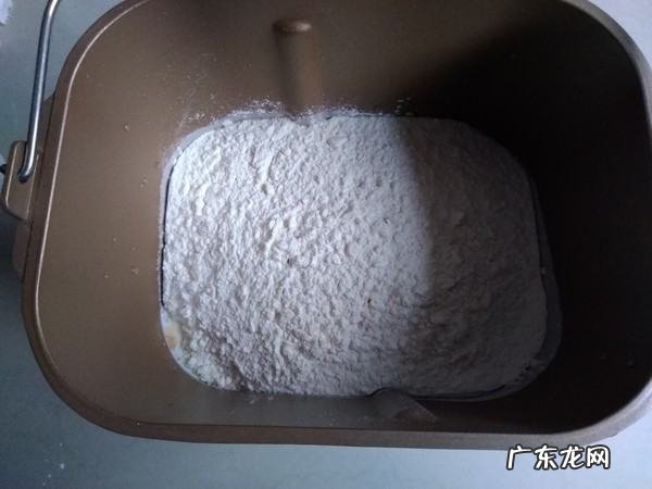面包发酵时间一般多久,面包发酵需要多长时间最好
