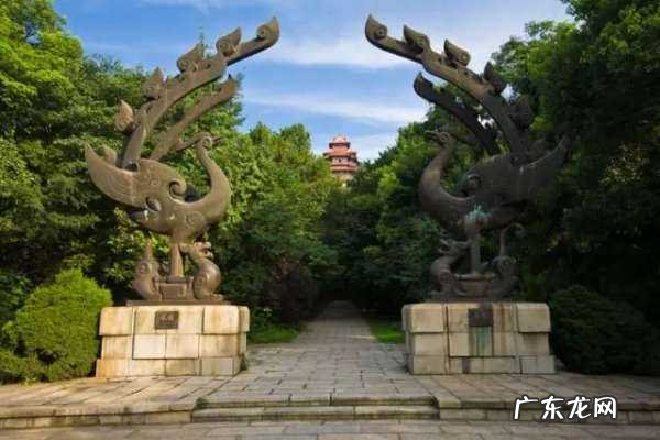 天上九头鸟地上湖北佬什么意思,为什么说天上九头鸟地上湖北佬