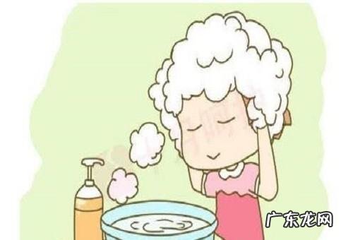早上洗头的危害是什么,早晨起床洗头有什么害处