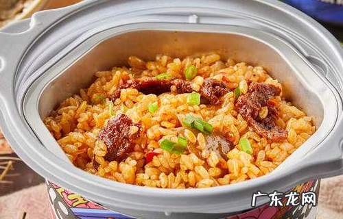 火车卧铺能带自热饭,自热米饭能不能带上火车
