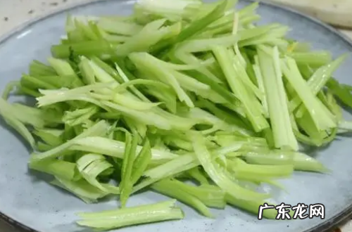 芹菜炒牛肉 芹菜炒牛肉做法,芹菜炒牛肉的做法