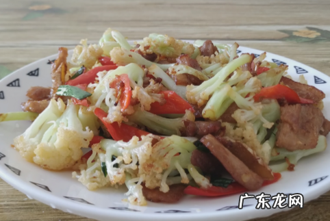 花菜炒肉片怎么炒好吃,菜花炒肉片的做法家常菜