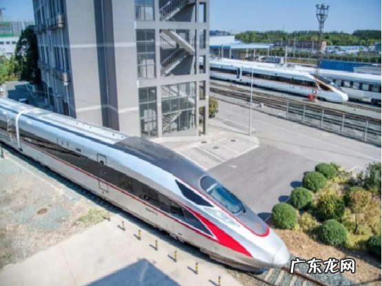 高铁提前多长时间停止检票,高铁提前多久停止检票进站