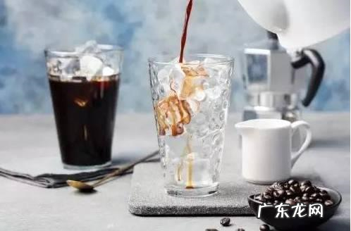 杯子放久了有异味怎么办,塑料杯子怎样去除异味