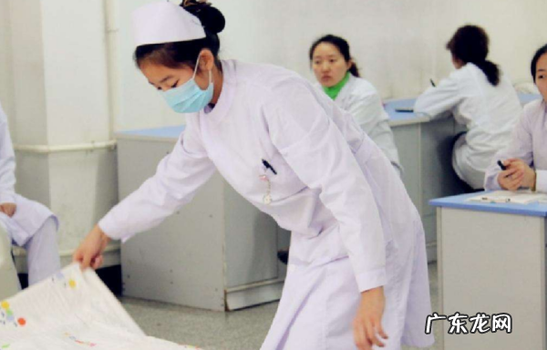 护士三查九对是什么,三查九对一注意的内容是什么