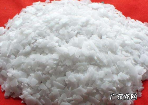 烧碱冲马桶是否会爆炸,烧碱可以用来通马桶