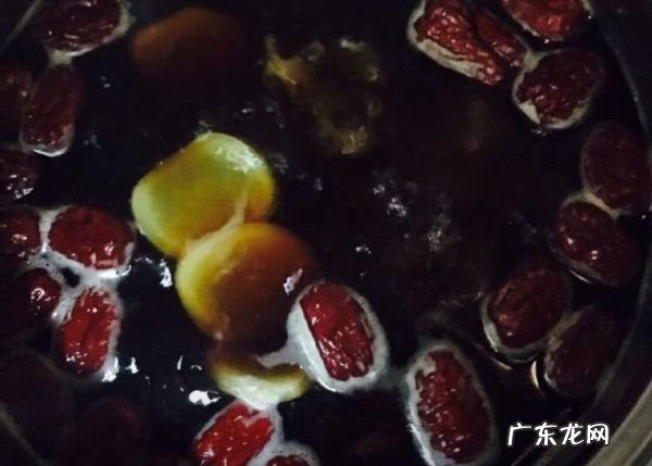 银耳汤可以放红糖,银耳汤里可以放红糖一起煮