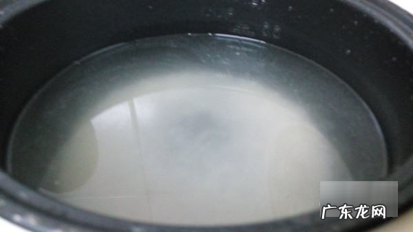 简单瘦肉粥做法,皮蛋瘦肉粥最简单做法