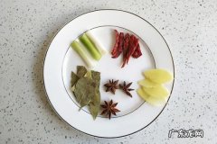 红烧肉做法最正宗的做法,红烧肉最正宗的做法入口即化