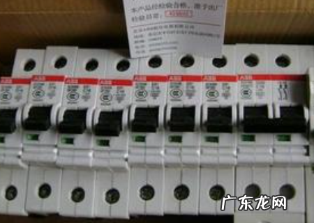 空气开关c40是什么意思,断路器上的c40代表什么意思