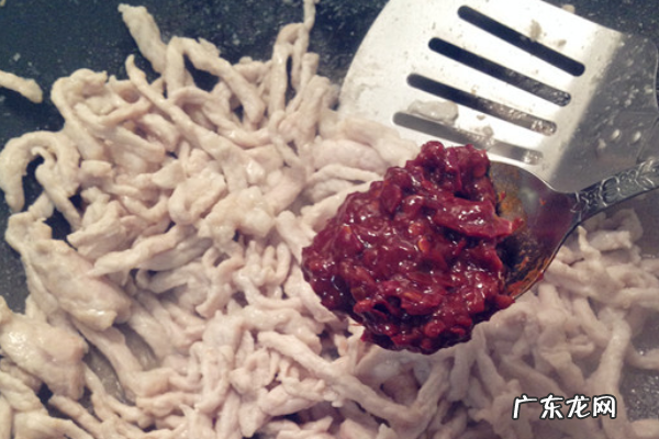 最简单的鱼香肉丝做法,鱼香肉丝的制作方法