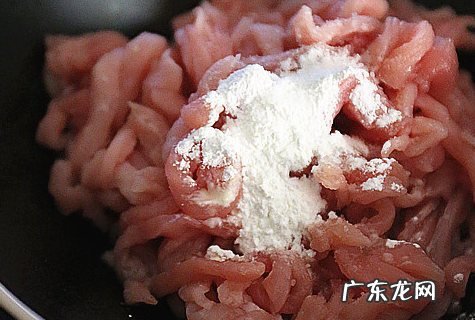 最简单的鱼香肉丝做法,鱼香肉丝的制作方法