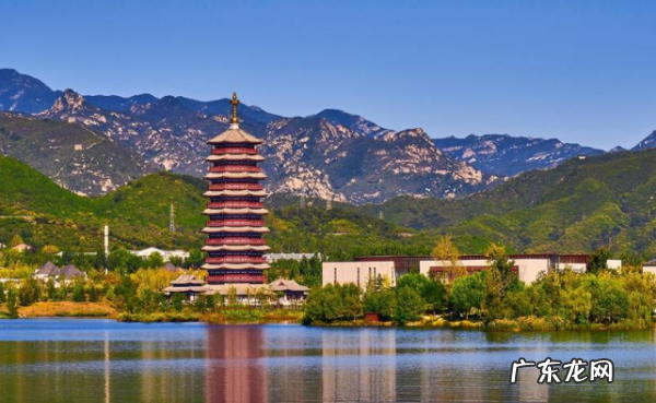 山东省山西省指的是哪座山,山东省和山西省的山是指什么
