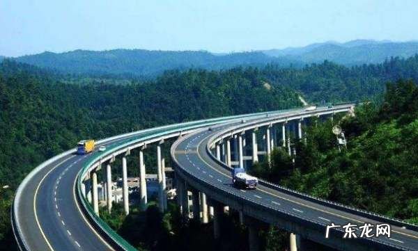 山东省山西省指的是哪座山,山东省和山西省的山是指什么