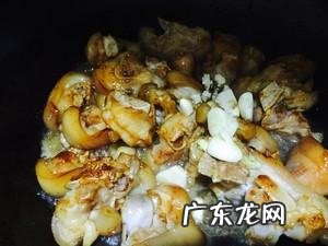 甜酸猪手家常做法,广东白色酸猪脚的做法