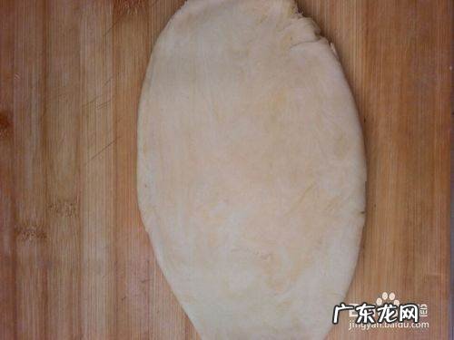 麻花为什么一炸就散,炸麻花的面揉不到一起