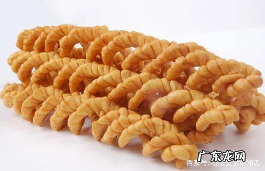 麻花为什么一炸就散,炸麻花的面揉不到一起